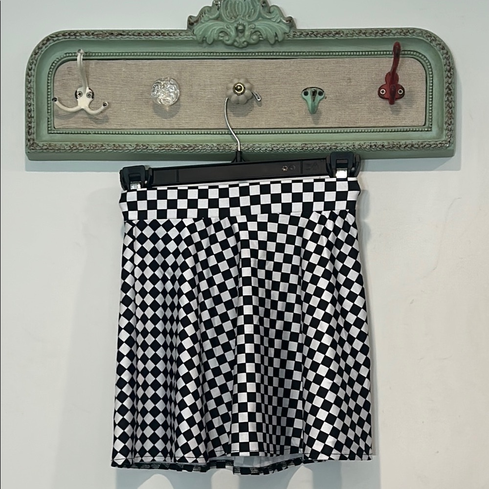 Terez Black and White racing flag Checkered skate Skirt size 10/12 new
